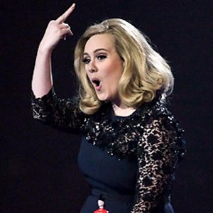 Adele flipping off the Brit Award producers